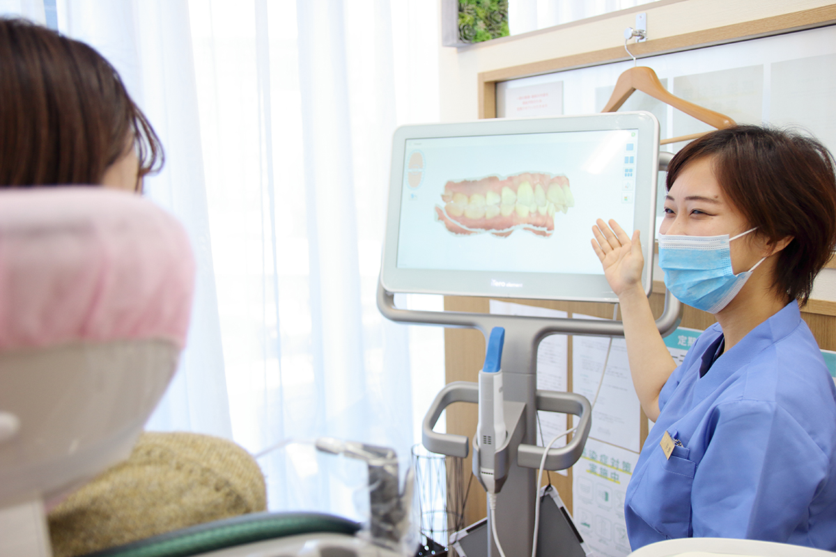 大阪府 大阪市 北区 ホワイトエッセンス梅田新道矯正歯科 治療後の患者様は特に注意して、定期健診にお越しください。